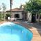 Maisons de vacances Maison d'une chambre avec piscine partagee jardin clos et wifi a Gee Riviere : photos des chambres