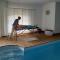 B&B / Chambres d'hotes Auverg'Nature Chambre Cocon massage ayurvedique : photos des chambres