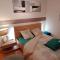 Sejours chez l'habitant Chambre #1 dans appartement partage - Proche des Vosges : photos des chambres