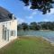 Maisons de vacances Holiday home with sea view and panoramic view, Larmor-Baden : photos des chambres