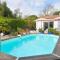 Villas Jolie maison au calme avec piscine : photos des chambres
