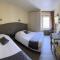 Hotels Logis De La Grande Cascade : photos des chambres