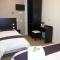 Hotels Hotel du Quai de Seine : photos des chambres