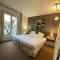 Hotels Logis Hotel Medieval, Montelimar Nord : photos des chambres