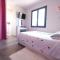 Maisons de vacances LS1-399 Belle maison moderne avec piscine privee - 6 personnes a Mouries, dans les Alpilles en Provence : photos des chambres