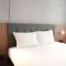 Hotels ibis Styles Lens Centre Gare : photos des chambres
