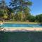 Maisons de vacances Gite cocooning avec piscine : photos des chambres
