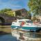 Campings Superbe mobil home canal du midi somail : photos des chambres