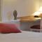 Hotels LE SOLEIL D'OR : photos des chambres