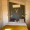 Hotels Hotel Quai des Pontis : photos des chambres