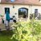 Maisons de vacances Maison de 2 chambres avec jardin clos et wifi a Sainte Genevieve les Gasny : photos des chambres