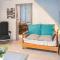 Maisons de vacances Nice Home In Saint Leon Sur Vezere With Internet And 2 Bedrooms : photos des chambres