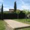 Villas La Fenice - Beautifully restored property with heated pool in small village : photos des chambres