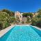 Maisons de vacances Beautiful Home In La Vacquerie-et-saint- With Outdoor Swimming Pool, Wifi And Swimming Pool : photos des chambres