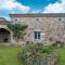 Maisons de vacances Beautiful holiday home in Salles with Garden : photos des chambres