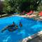 Maisons de vacances Greengates- Sage Cottage with Shared Heated Pool : photos des chambres