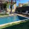 Appartements Gite Lou Sabai au pied des dentelles de Montmirail, piscine partagee : photos des chambres