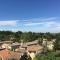 Maisons de vacances Maison climatisee avec grande terrasse plein ciel dans le Luberon : photos des chambres