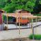 Maisons de vacances Propriete d'une chambre avec piscine privee sauna et jardin clos a Montjoie en Couserans : photos des chambres