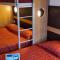 Hotels Premiere Classe Bayeux : photos des chambres