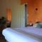 Hotels Les Bruyeres : photos des chambres