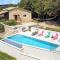 Maisons de vacances Nice Home In Orgnac-laven With Outdoor Swimming Pool And 3 Bedrooms : photos des chambres