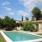 Maisons de vacances Welcoming holiday home in Tourtour with private pool : photos des chambres