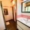 Maisons de vacances Charmant chalet lumineux : photos des chambres