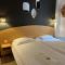 Hotels Hotel de Lyon : photos des chambres