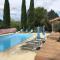 Maisons de vacances Maison de 5 chambres avec piscine partagee jardin clos et wifi a Saint Andre de Cruzieres : photos des chambres