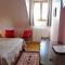 Maisons d'hotes Guestroom Ligny-le-Ribault, 1 piece, 4 personnes - FR-1-590-297 : photos des chambres