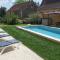 Maisons de vacances Gite de charme 6 a 12 personnes piscine privee Sarlat- Archignac : photos des chambres