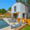 Maisons de vacances Nice Home In Vagnas With Outdoor Swimming Pool, Wifi And Private Swimming Pool : photos des chambres