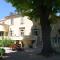 Maisons de vacances Lovely Cottage in Valr as with Swimming Pool : photos des chambres
