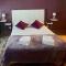 Maisons d'hotes Room in Guest room - Les Chambres De Vilmorais - Violette Prince : photos des chambres