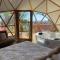 Campings Domaine de la Tuiliere - le dome insolite avec balneo privative : photos des chambres