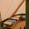 Tentes de luxe 3 Luxe tent bij La Ferme de l'aventure Ronnet : photos des chambres