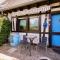 Maisons de vacances Le Tonneau Bleu - Appt avec piscine partagee : photos des chambres
