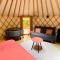Tentes de luxe Aux Etangs de Jourgnac - Hebergements insolites en pleine nature : photos des chambres