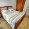 Maisons de vacances Amazing Home In Saint-hostien With 3 Bedrooms : photos des chambres