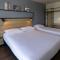 Hotels Ibis Marseille Marignane Technopole : photos des chambres