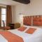 Hotels Le Saint Michel : photos des chambres