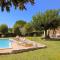 Maisons de vacances Amazing Home In Sauzet With Wifi, Private Swimming Pool And 5 Bedrooms : photos des chambres