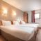 Hotels Kyriad Le Bourget Centre- Parc Des Expositions : photos des chambres