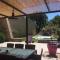 Maisons de vacances Pretty house with heated swimming pool, garden, terrace, 4 bedrooms, 2 bathroom : photos des chambres
