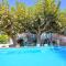 Maisons de vacances Awesome home in Verquires with 3 Bedrooms, WiFi and Outdoor swimming pool : photos des chambres