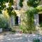 Maisons de vacances Puyvert appartement de charme en duplex au calme avec jardin et acces piscine - Proche Lourmarin : photos des chambres
