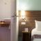 Hotels Kyriad Lille - Mons en Baroeul : photos des chambres