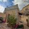 Appartements Romantic Tiny House with private terrace and shared pool : photos des chambres