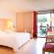 Hotels La Pinede : photos des chambres